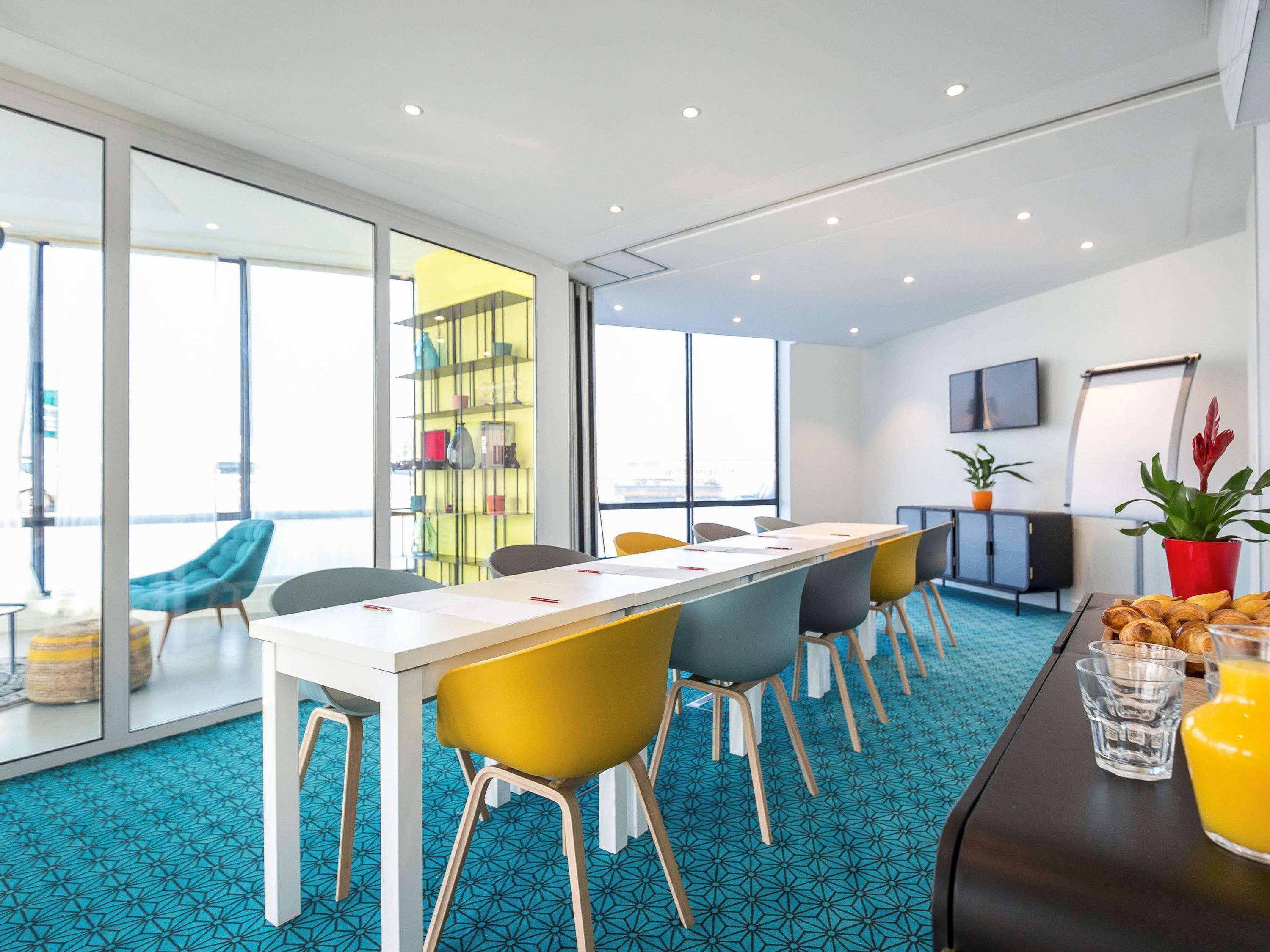 Отель Ibis Lyon Sud Vienne Saint-Louis Экстерьер фото