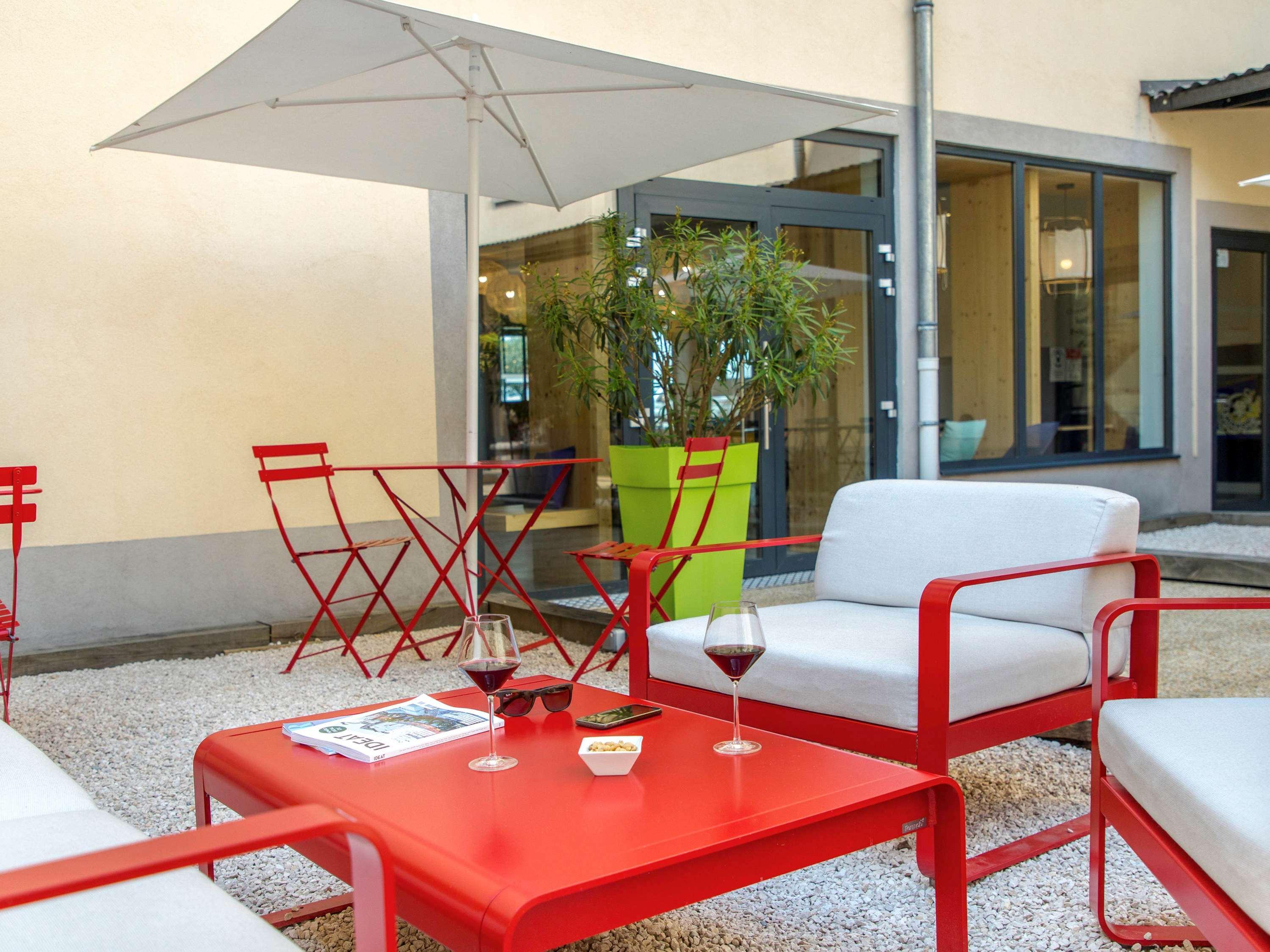 Отель Ibis Lyon Sud Vienne Saint-Louis Экстерьер фото